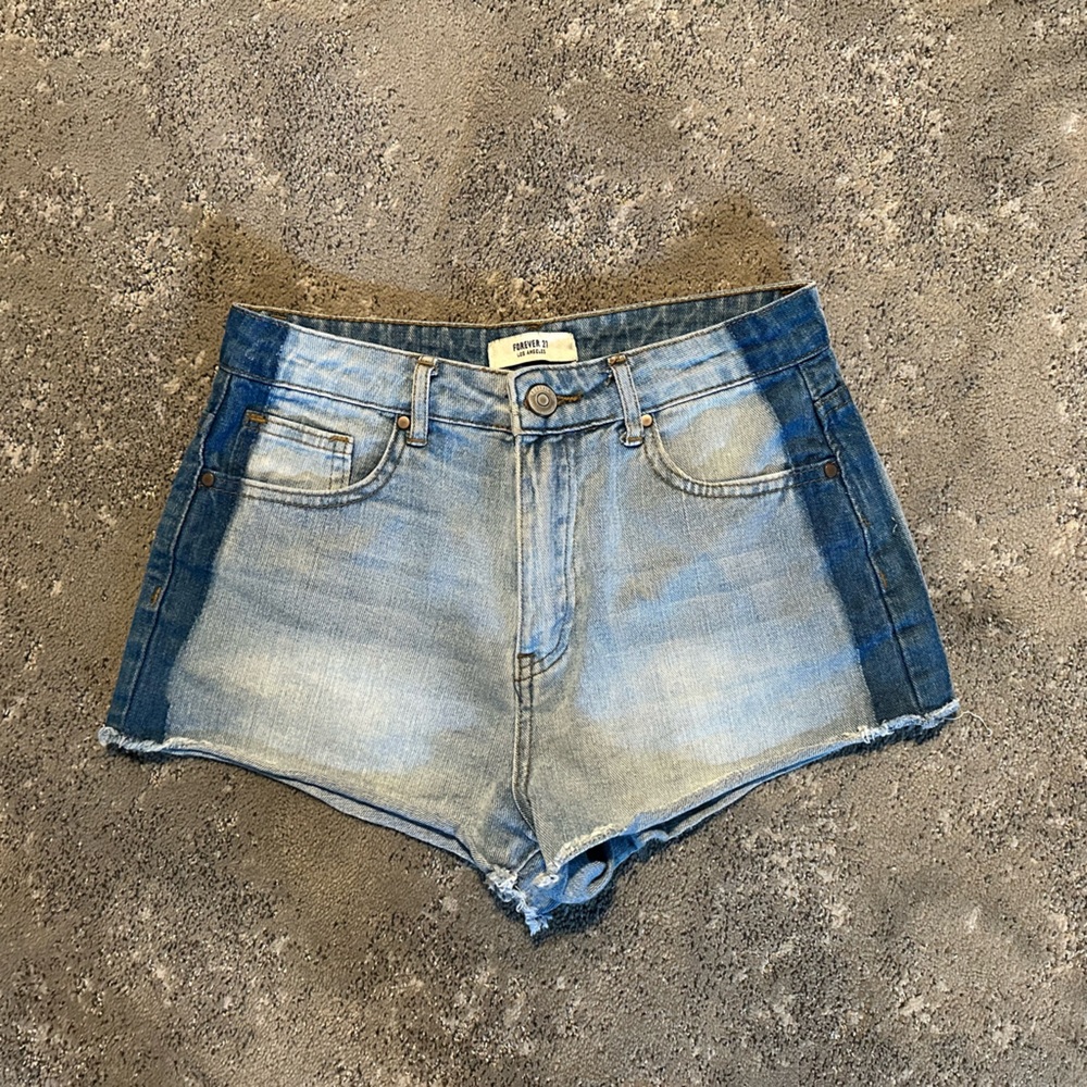 Forever 21 Denim Short Size 25